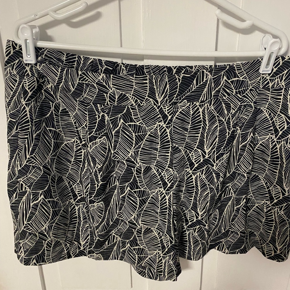 Loft Black Tropical Shorts